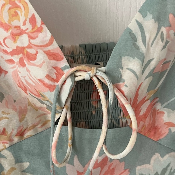 ABERCROMBIE Floral Tie Front Crop Top M - Picture 4 of 7